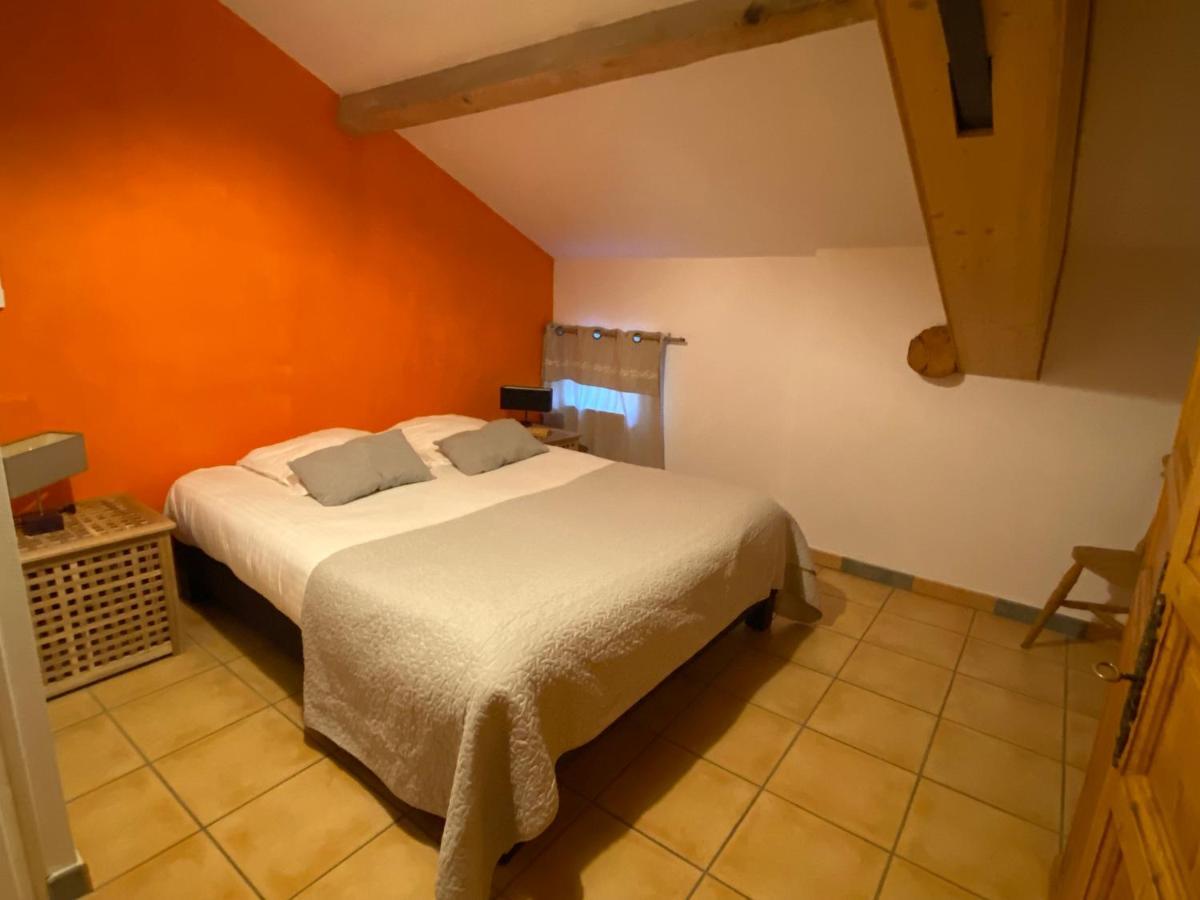 Logis Hotel Restaurant Le Domaine De L'Eau Vive Largentiere Luaran gambar