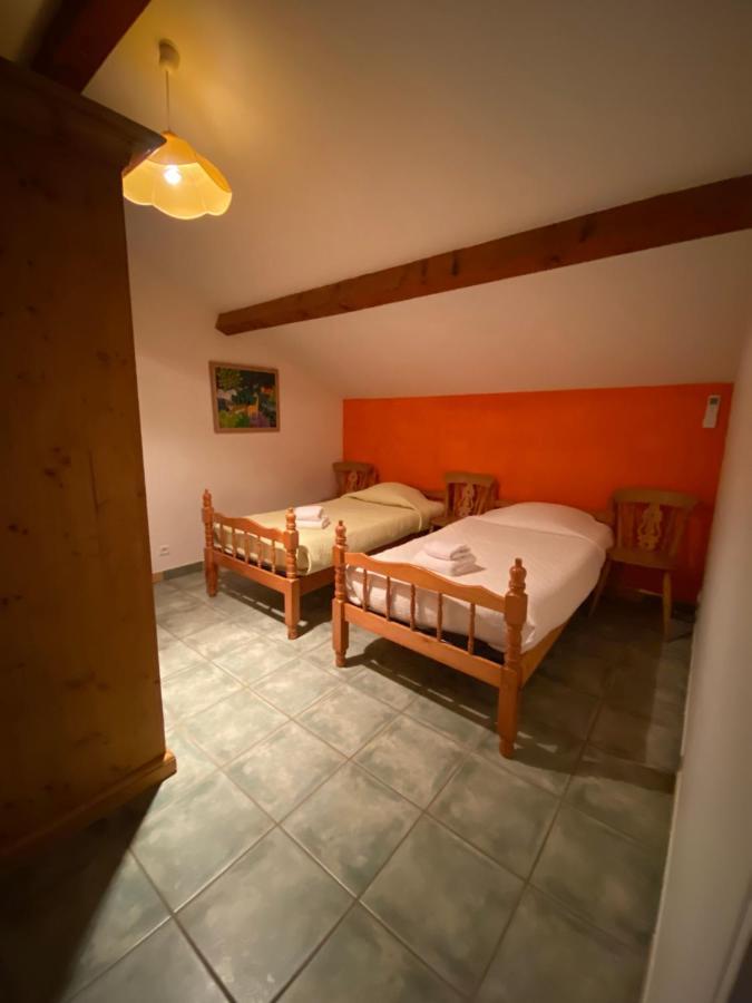 Logis Hotel Restaurant Le Domaine De L'Eau Vive Largentiere Luaran gambar