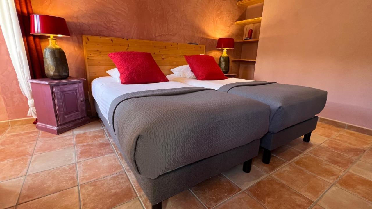 Logis Hotel Restaurant Le Domaine De L'Eau Vive Largentiere Luaran gambar