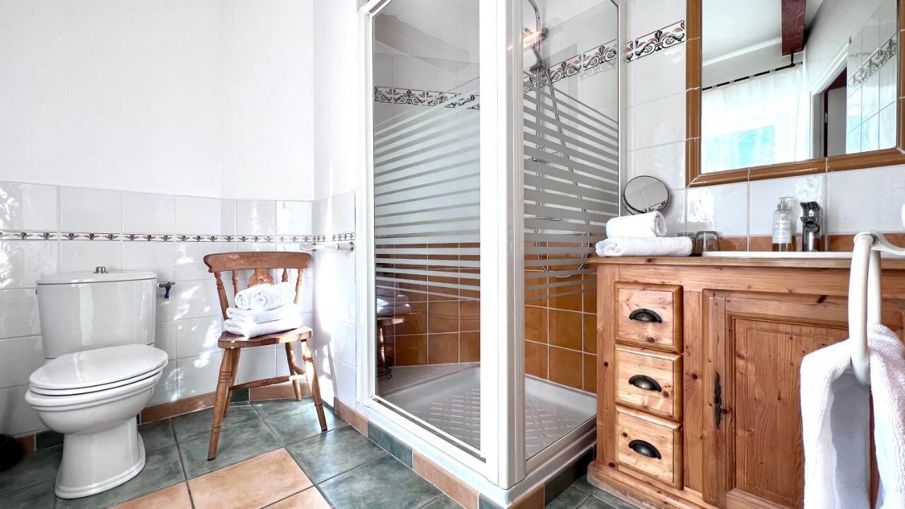 Logis Hotel Restaurant Le Domaine De L'Eau Vive Largentiere Luaran gambar