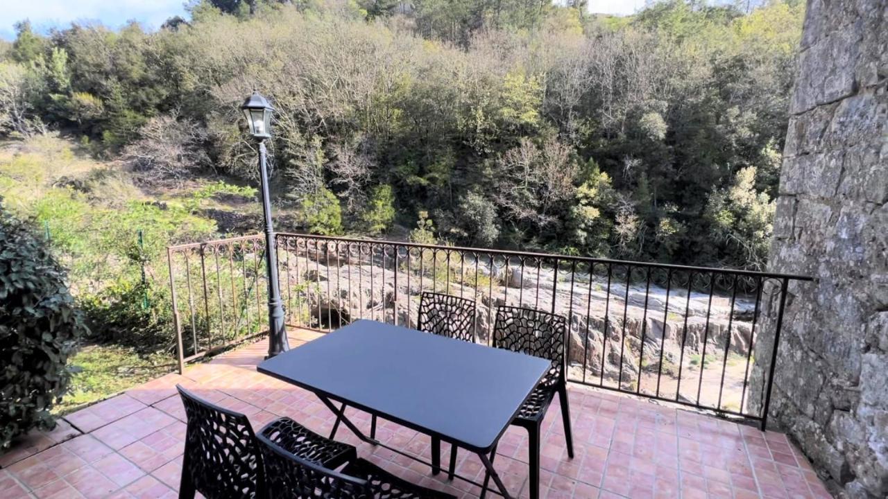 Logis Hotel Restaurant Le Domaine De L'Eau Vive Largentiere Luaran gambar