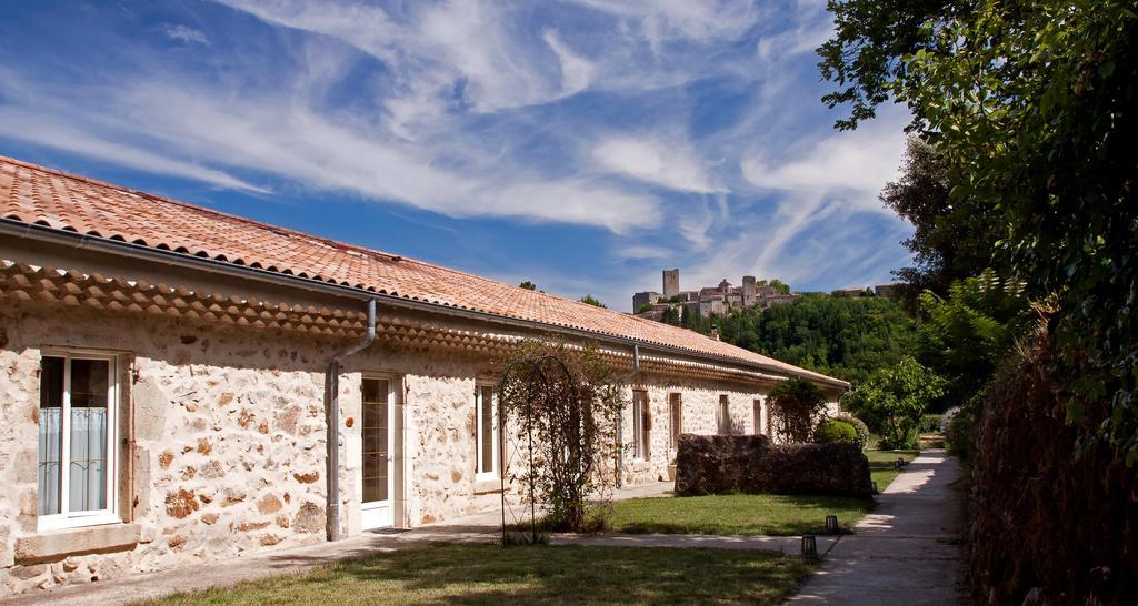 Logis Hotel Restaurant Le Domaine De L'Eau Vive Largentiere Luaran gambar