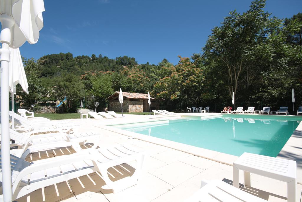 Logis Hotel Restaurant Le Domaine De L'Eau Vive Largentiere Luaran gambar