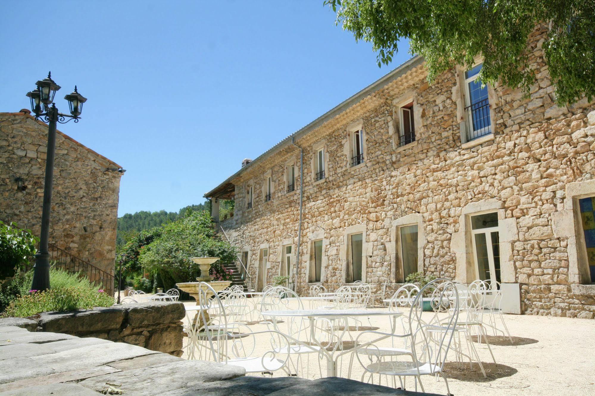 Logis Hotel Restaurant Le Domaine De L'Eau Vive Largentiere Luaran gambar